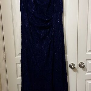 **NEW With Tag*** Midnight Blue Sequin Evening Gown 2X